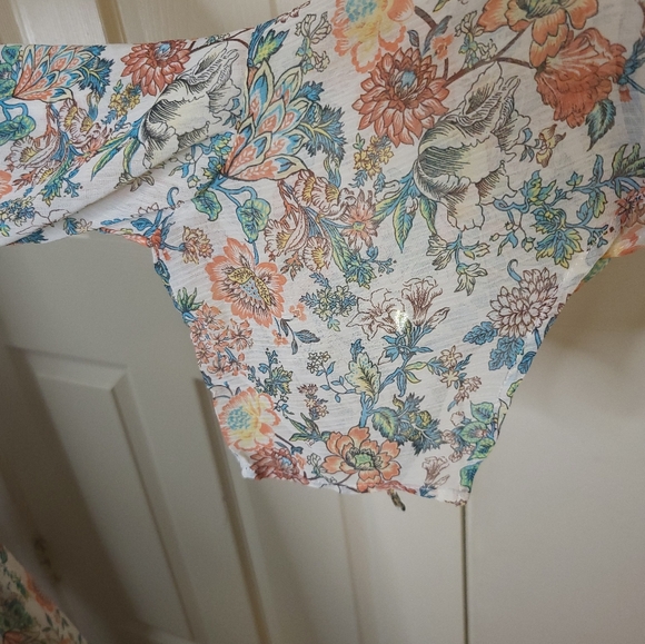 Almost Famous - Fall Colored Floral Flowy Dress, Size L - Picture 8 of 14